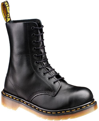 Women's Dr. Martens Boot 191911021F