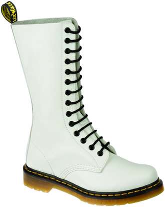 Women's Dr. Martens Boot R11856100F